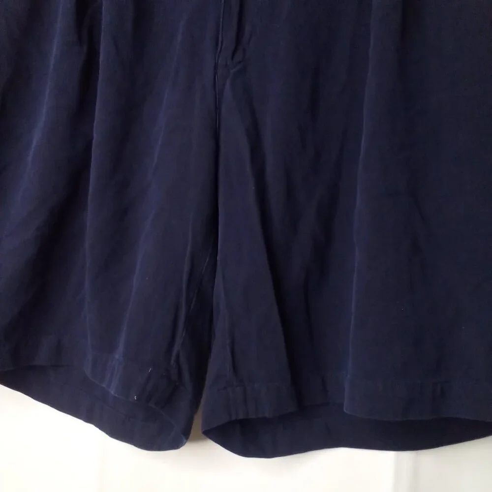 Tommy Bahama Shorts Men 42 100% Silk Pleated Casual Blue